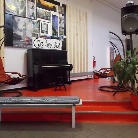 Hostel Colours Milano Ngoại thất bức ảnh