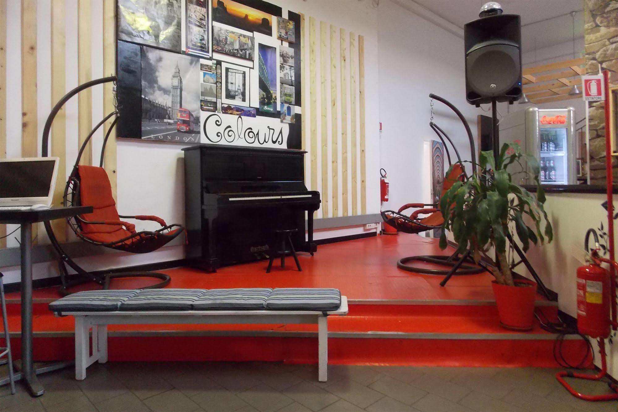 Hostel Colours Milano Ngoại thất bức ảnh