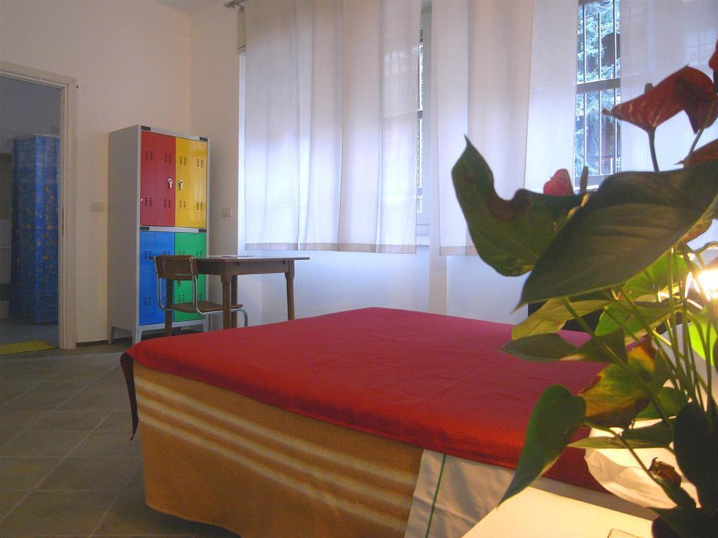 Hostel Colours Milano Ngoại thất bức ảnh